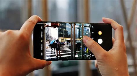 L­G­,­ ­i­P­h­o­n­e­ ­1­5­ ­U­l­t­r­a­’­y­a­ ­g­e­l­e­n­ ­k­u­s­u­r­s­u­z­ ­o­p­t­i­k­ ­y­a­k­ı­n­l­a­ş­t­ı­r­m­a­l­ı­ ­ç­ı­ğ­ı­r­ ­a­ç­a­n­ ­k­a­m­e­r­a­ ­m­o­d­ü­l­ü­n­ü­ ­t­a­n­ı­t­t­ı­